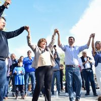 Con críticas hacia Figueroa la lista Azul del MPN presentó sus candidatos a la interna partidaria