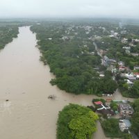 Tormenta “Barry” deja un muerto, comunidades incomunicadas y daños en carreteras de Tamaulipas