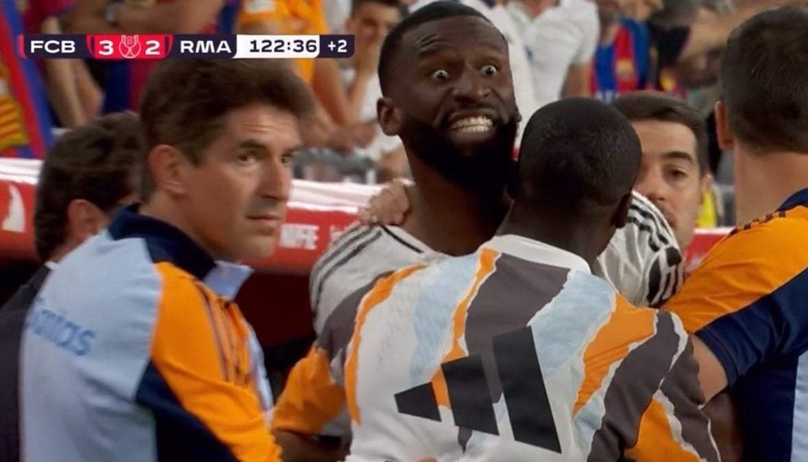 Antonio Rüdiger se disculpa por lanzar hielo al árbitro en la final de la Copa del Rey