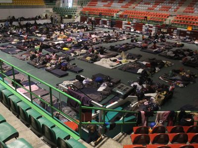 Sin nada a cambio, y bajo amenazas de Trump, México aceptó recibir a inmigrantes