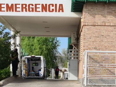 Un hombre recibió un disparo por la espalda y falleció en el hospital de Cutral Co
