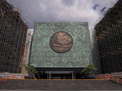 Diputados destinan más de 30 millones a restaurar frontispicio de San Lázaro