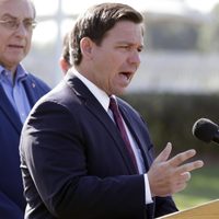 EEUU: en medio del coronavirus, el gobernador de Florida originó un nuevo escándalo