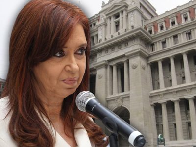 Cristina Kirchner embistió a la Corte y los empresarios la desconcertaron con su reacción