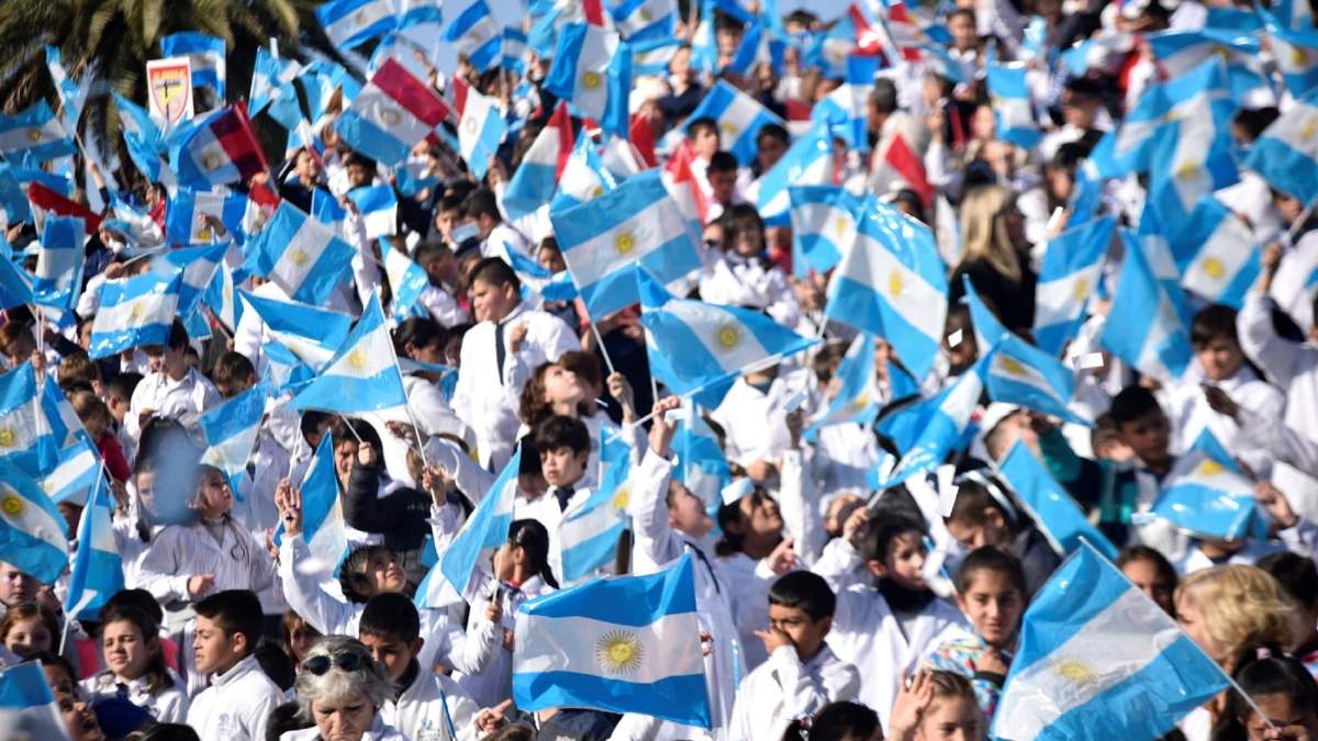 El 20 de junio es el día de la bandera en el que se realiza esta celebración. Fuente: (Twitter)