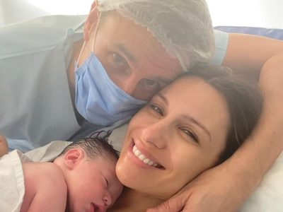 El tierno momento al aire libre que compartió Pampita con su hija Ana y Roberto García Moritán