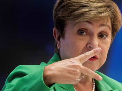 El FMI empeoró sus previsiones para Argentina: menos crecimiento y más inflación