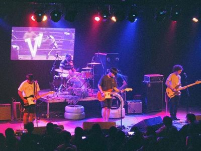 Los Blenders, garage rock de tercera dimensión en el Lunario