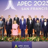 AMLO ofreció en la cumbre de la APEC la operación de los polos de desarrollo del Interoceánico