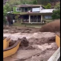 Huracán Hilary cobró una primera víctima en Baja California Sur; familia fue arrastrada en un arroyo