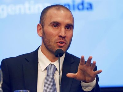 Martín Guzmán visitó Bariloche: "Tranquilizar la economía es una de las principales misiones"