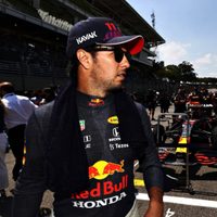 Red Bull agradece a "Checo" Pérez: "maestro de defensa mexicano"