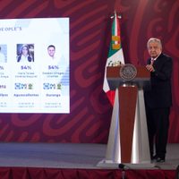 AMLO celebra triunfo de Morena en cuatro estados y sugiere a la oposición “cambiar su estrategia”