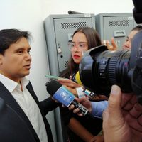 Extitular del IEA comparece ante el juez por desvío de recursos a favor de Juan Collado