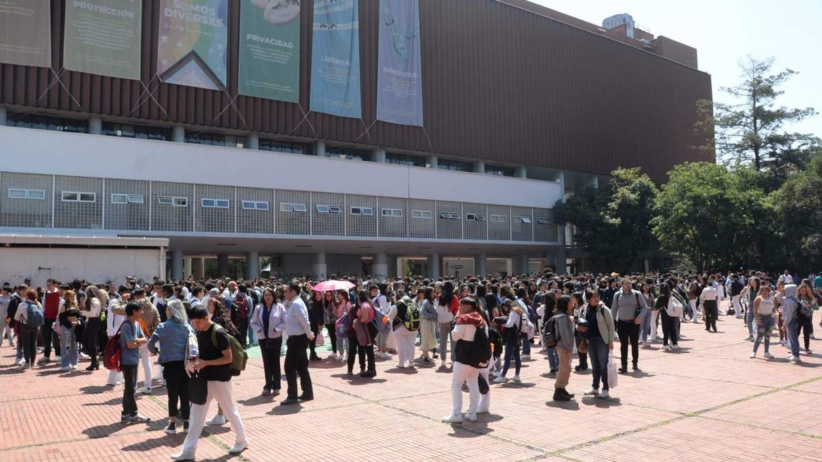 Jóvenes estudiantes. Nuevas reglas de acceso a la información pública