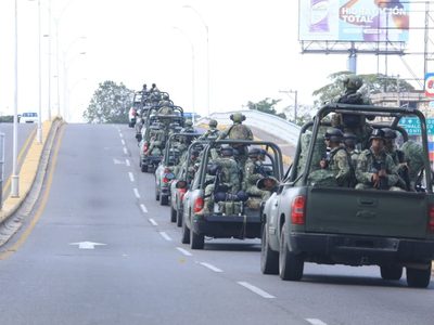 Llegan 300 soldados a reforzar la seguridad en Tabasco