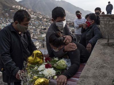 Una de cada mil personas falleció por coronavirus en Perú