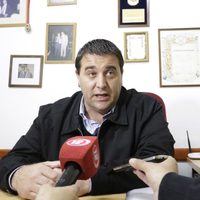 Denunciaron a Pablo Toviggino, tesorero de AFA, por estar ligado a una banda de usurpadores de tierras
