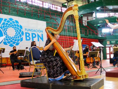Neuquén vacunó contra el coronavirus al ritmo de la Orquesta Sinfónica