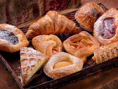 Facturas con membrillo y batata: caseras, súper esponjosas y sin gastar fortuna en la panadería