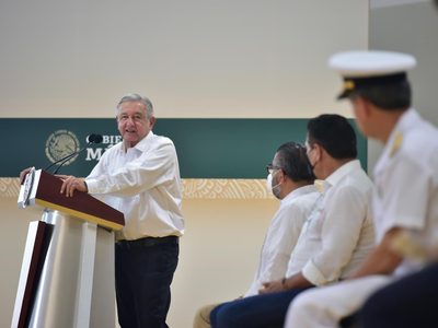 Ingresos a la hacienda pública garantizan adquisición de vacunas: AMLO