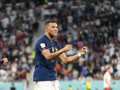 Francia vence a Polonia 3-1 y avanza a cuartos del Mundial de Qatar