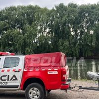 Suman perros y drones a la desesperada búsqueda de Thiago en el río Neuquén