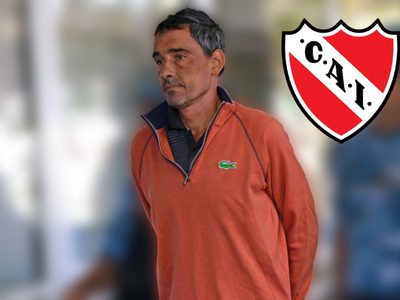 “Todas esas lacras”: Bebote Álvarez liquidó a la comisión directiva de Independiente