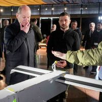 El canciller alemán Olaf Scholz visita Ucrania por primera vez en medio de la guerra con Rusia