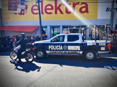 Detienen a director, subdirector y exagente de la policía de Tezontepec, Hidalgo