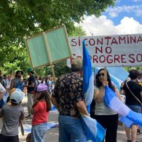 Ambientalistas viralizaron flyers con recomendaciones “en caso de detención”
