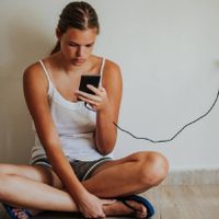 Las 3 funciones que tenés que desactivar en tu celular si no querés que se descargue rápido la bater