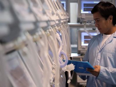 Arrancó el reparto de insumos críticos para el pico del coronavirus