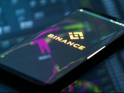 Retiran 956 mdd de Binance en las últimas 24 horas tras dimisión de su CEO