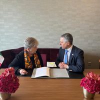 México firmó el acuerdo para que Suiza ejerza sus funciones diplomáticas en Ecuador