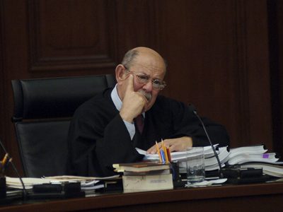 Límites del poder y de la libertad