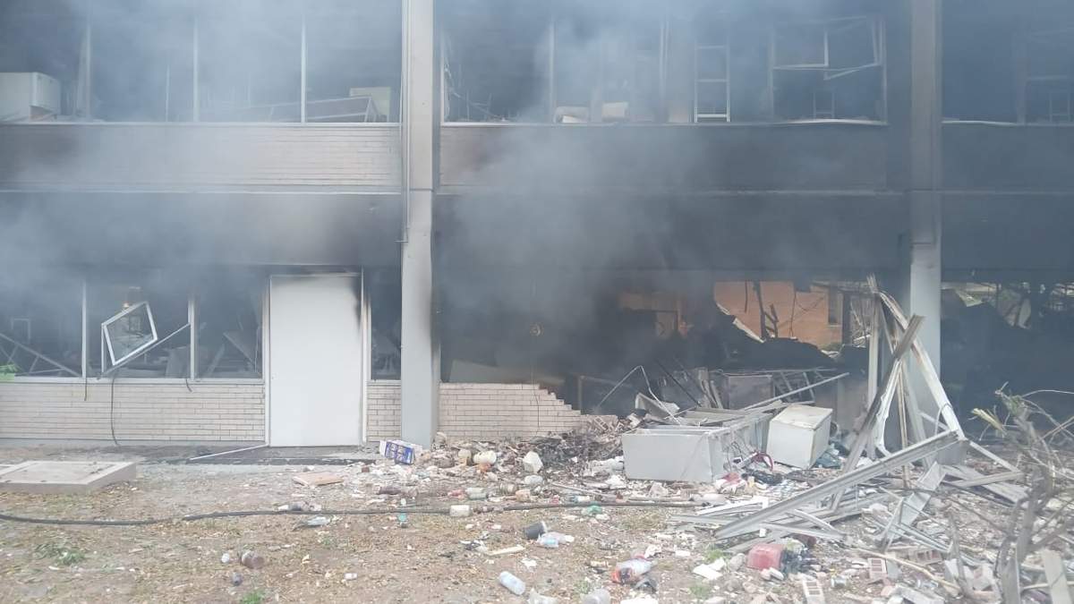 El laboratorio del plantel tras la explosión