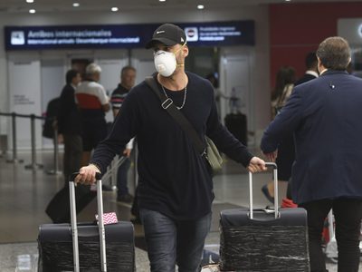 Desde el Gobierno, indican que las restricciones evitan la circulación de la variante Delta