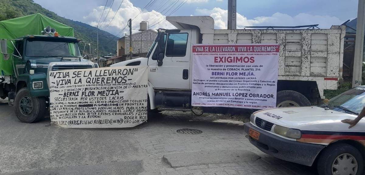 Protesta a principios de septiembre por la desaparición de la profesora Berni Flores, quien fue asesinada