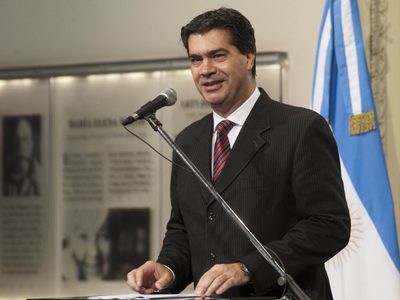 Capitanich buscará arrebatarle la presidencia del PJ a Gioja