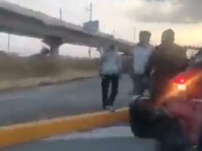 "¡Me están agrediendo en mi carro, traigo una niña!": familia graba a "montachoques" en Toluca