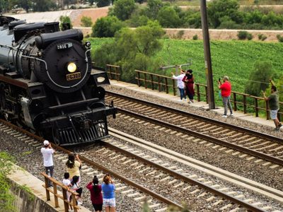 Esta es la historia de “La Emperatriz”, la locomotora que llegará a la CDMX