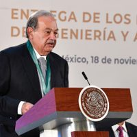 Se requiere una sacudida, empezar a crecer: Slim; es prioridad el bienestar: AMLO