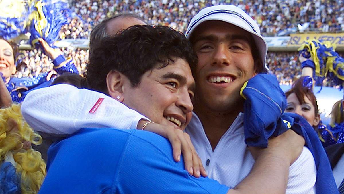 Tevez con Maradona. Fuente: (Instagram)