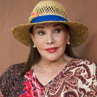 Con el arte en las venas y alejado de Argentina, así está hoy Rodrigo Aragón, el hijo de la icónica actriz Silvia Montanari