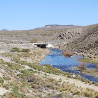 Neuquén: desviaron agua del arroyo Covunco y dejaron sin agua a la población