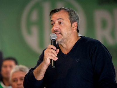 ATE: Rodolfo Aguiar criticó a las personas no vacunadas y resaltó la exigencia del pase sanitario