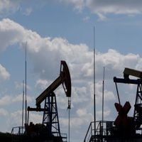 Vuelven a caer los precios del petróleo en los mercados globales
