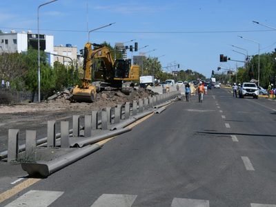Neuquén cambiará el nombre de la avenida Mosconi tras el pedido de comerciantes y frentistas