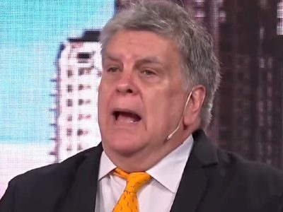 Luis Ventura se sacó en vivo y rompió el silencio sobre el entorno de Diego Maradona